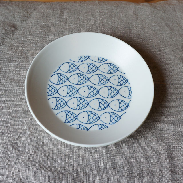 丸皿 さかな柄 小(松田窯)